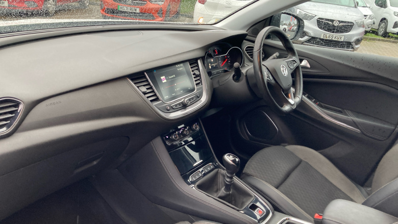 Vauxhall Grandland X 1.2 Turbo SRi Nav 5dr Petrol Hatchback